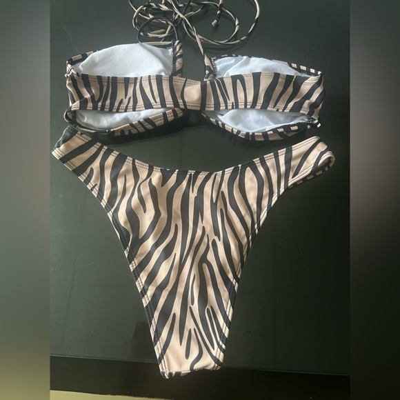 Zebra Print Bikini Set - Picture 8 of 14